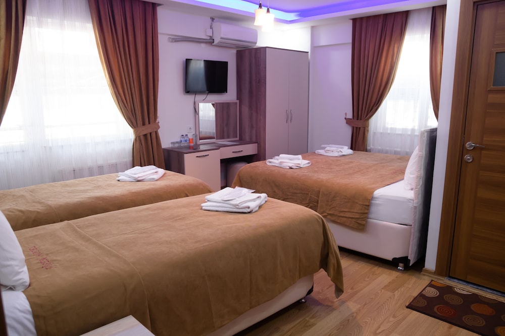 Figen Hotel 9/29