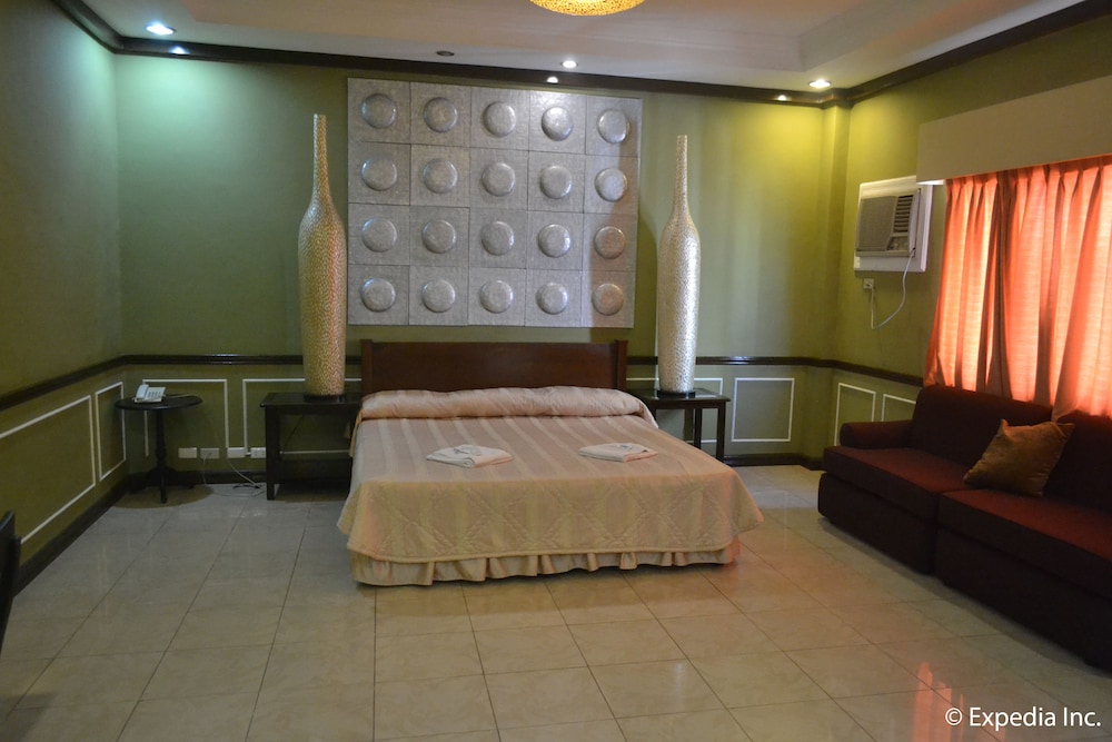 Tagaytay Country Hotel 25/57