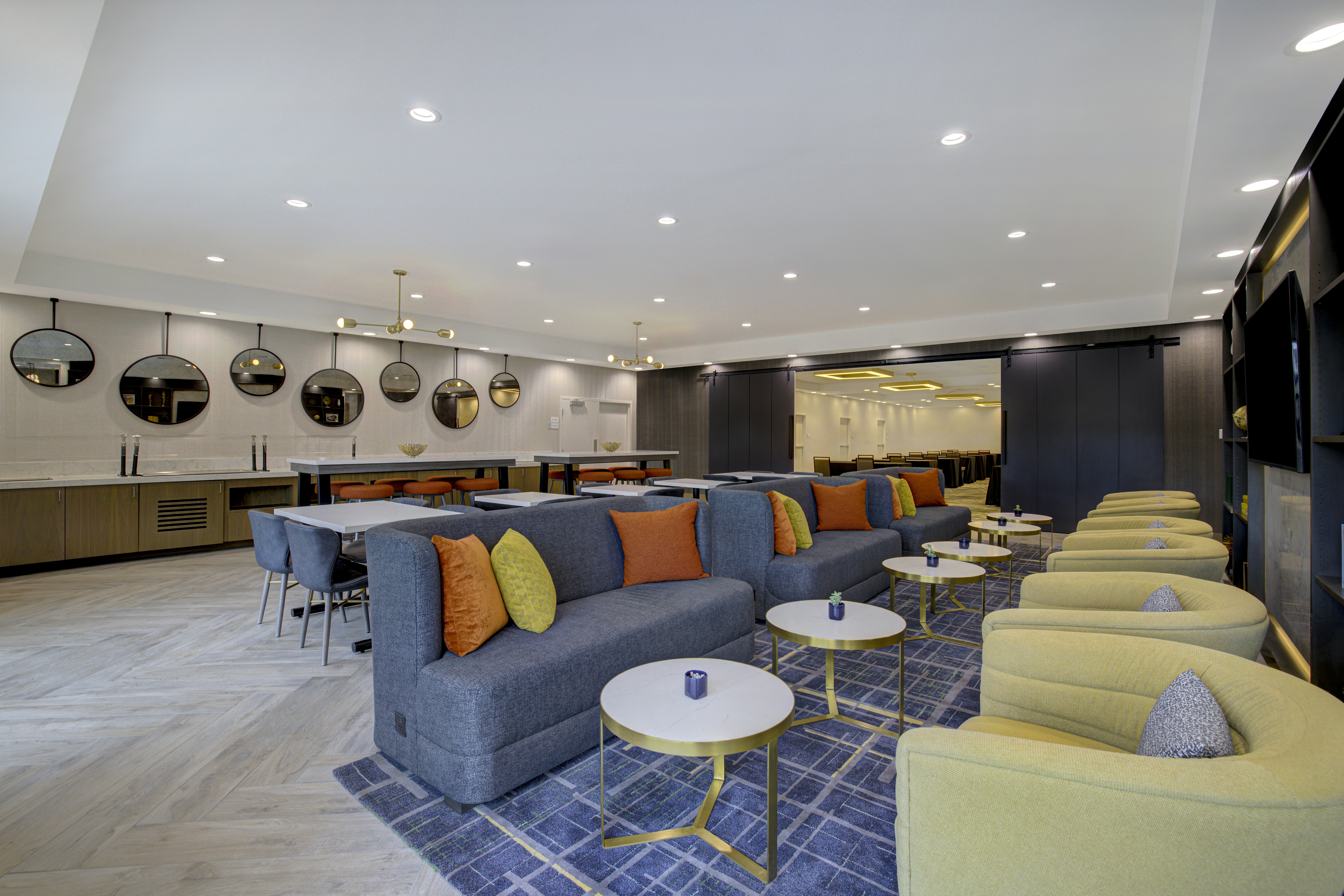 DoubleTree by Hilton Palmdale 51/75