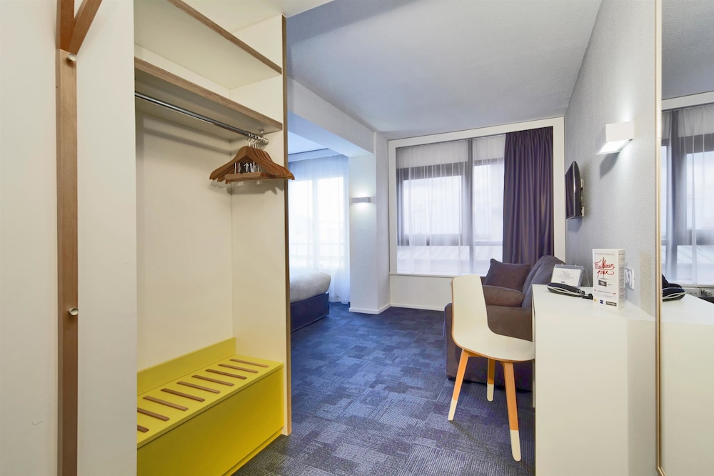 KYRIAD BREST CENTRE 5/44