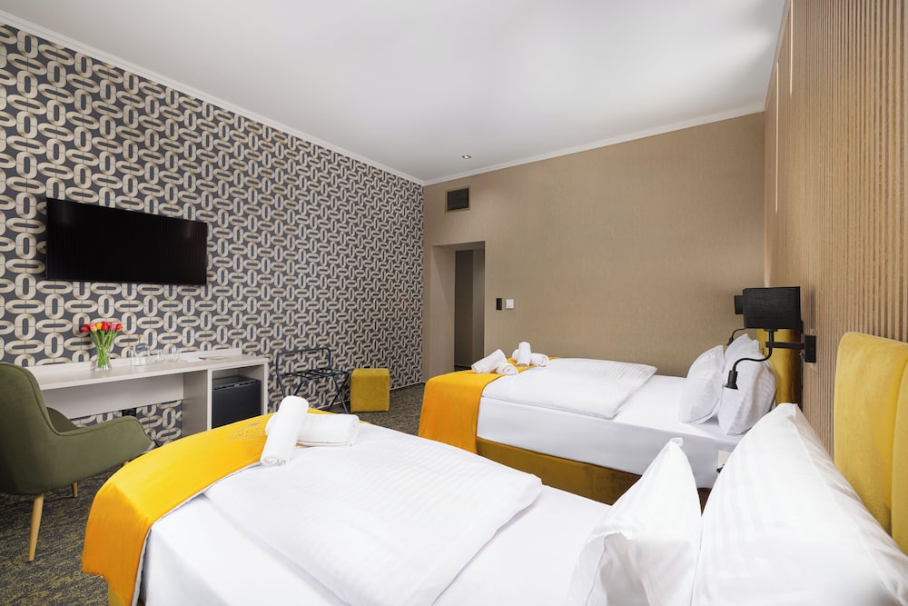 Hotel Allora 24/48