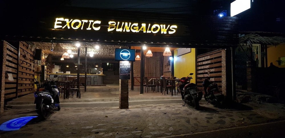 Exotic Bungalows 45/56