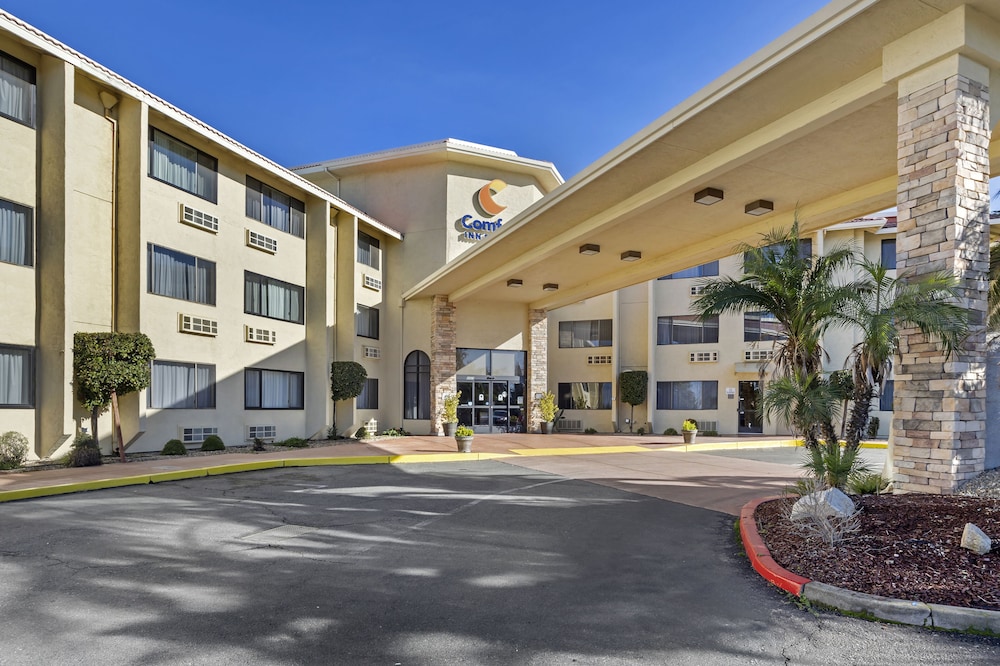 Comfort Inn & Suites Rocklin - Roseville 53/55
