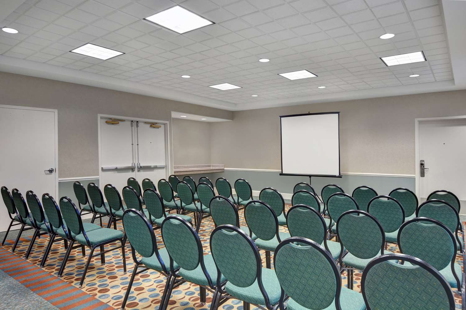 Hilton Garden Inn Jacksonville JTB/Deerwood Park 50/64
