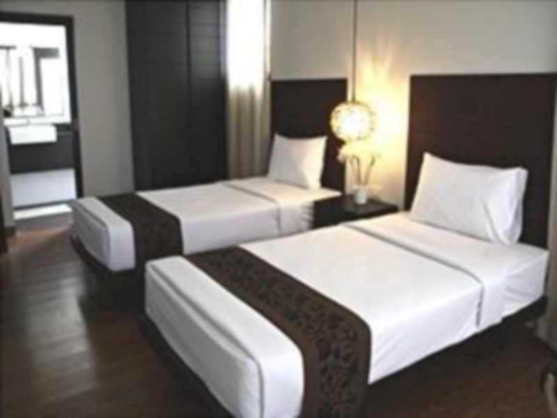 Villa Paradis 8/22