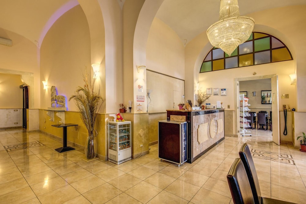Hotel Maryelen 2 6/50