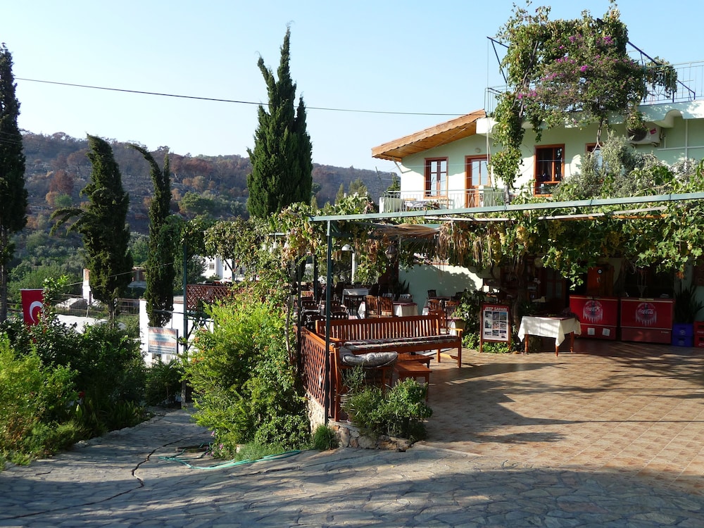 St. Nicholas Pension 36/50