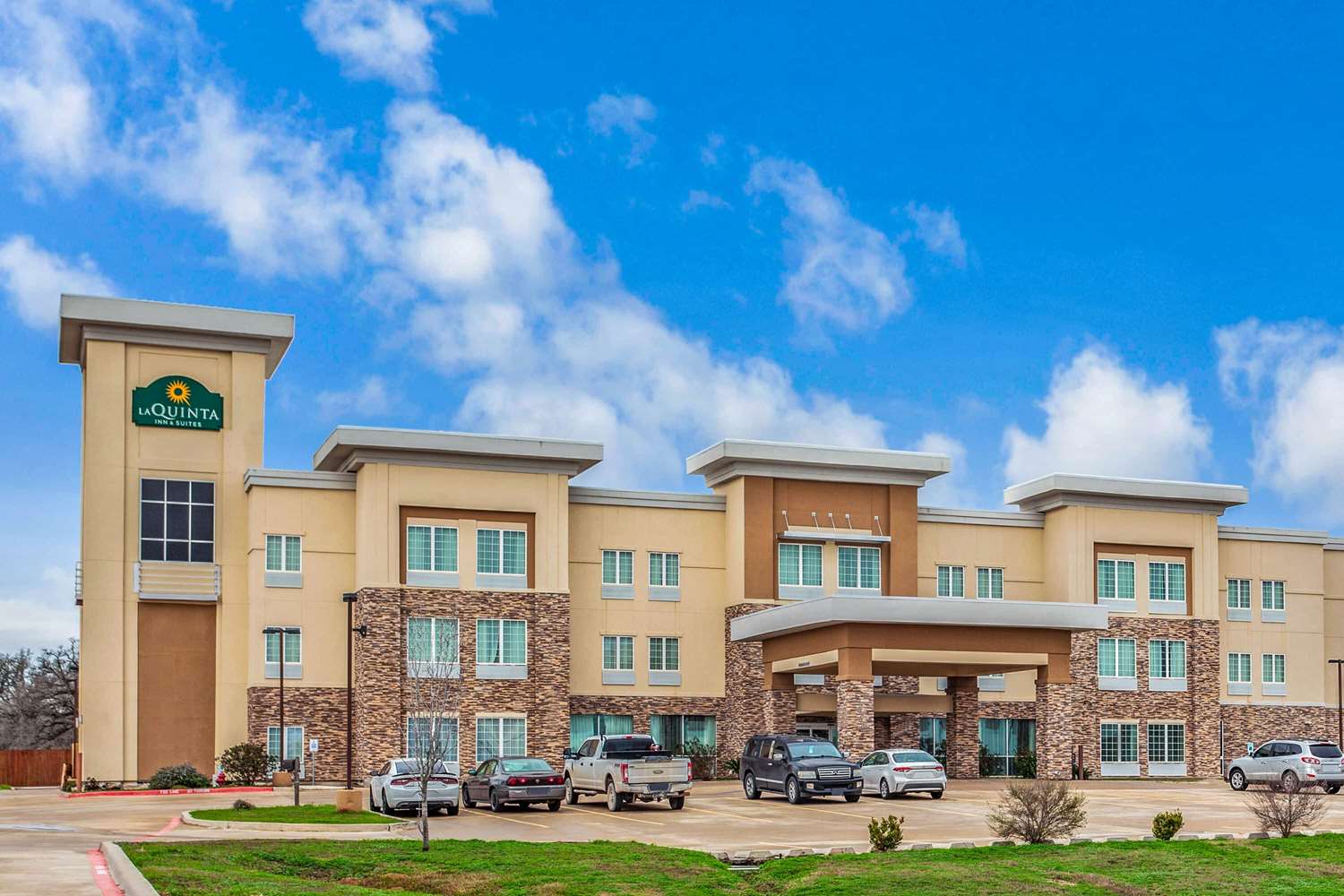 La Quinta Inn Suites Luling 2/23