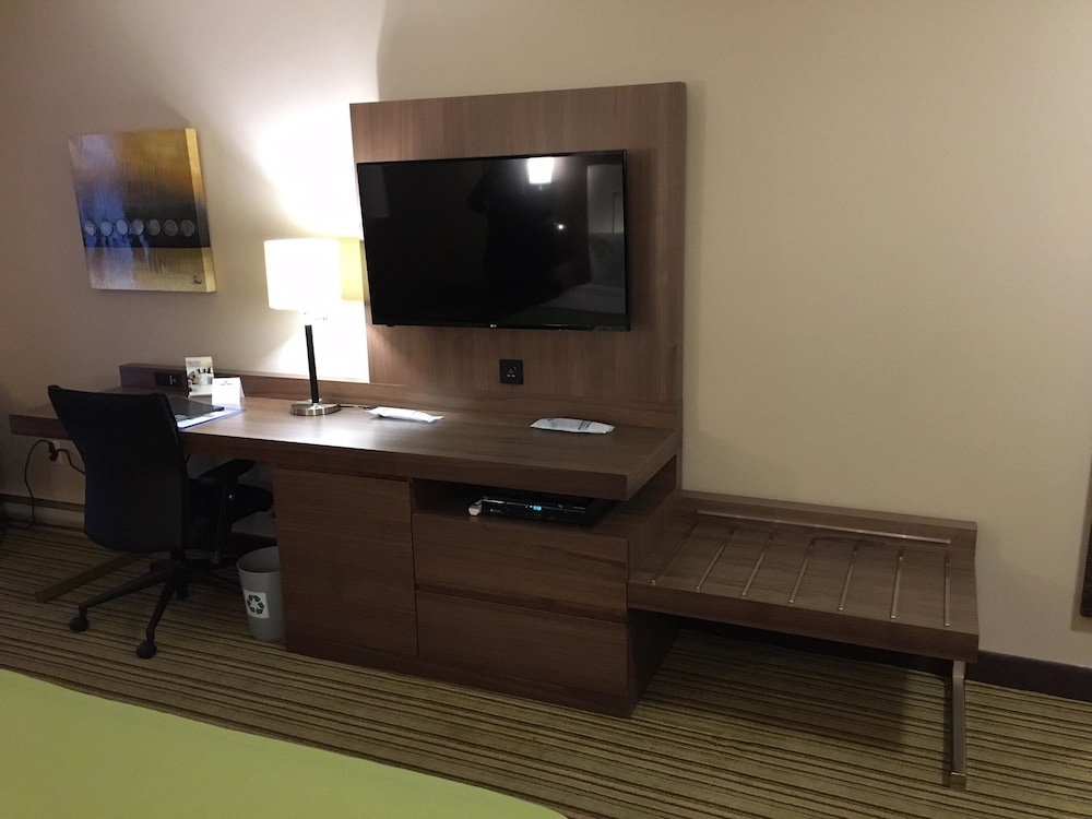 Best Western Plus Mont-Laurier 38/46