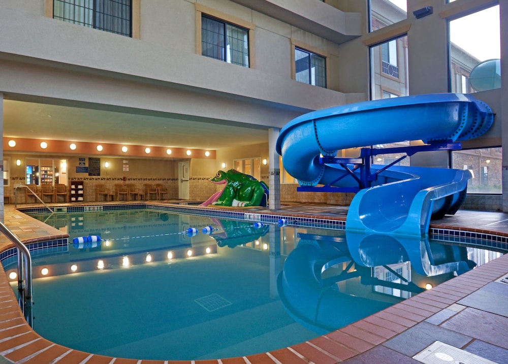 Holiday Inn Express Hotel Suites Longmont 3/49