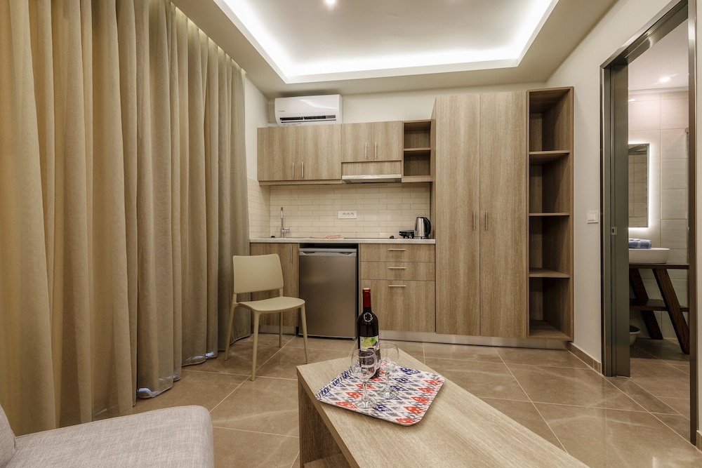 Remezzo Apartments & Studios 42/77