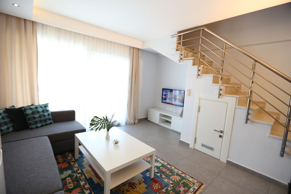 Truemar Hotels & Suites 34/50