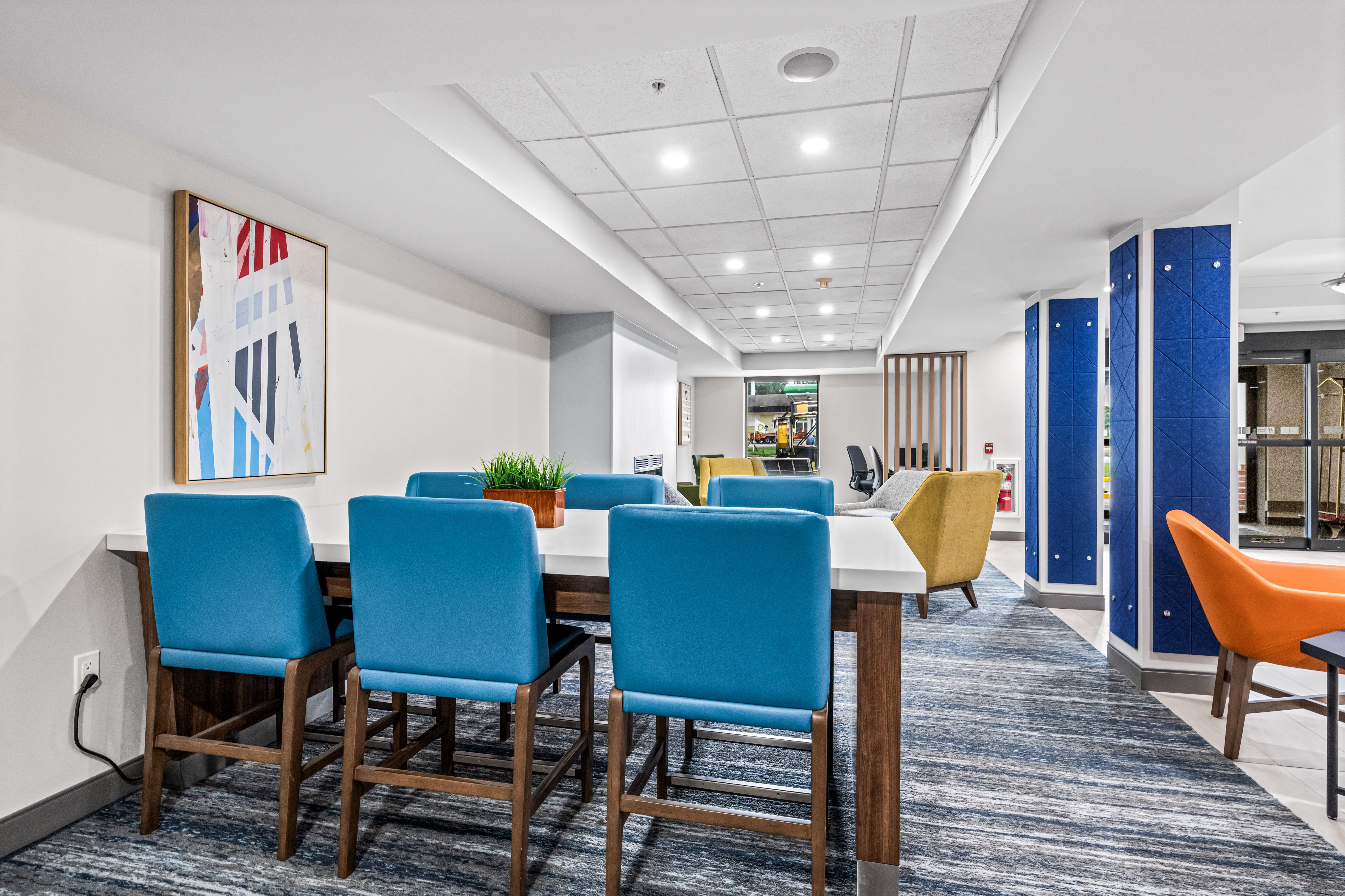 Holiday Inn Express & Suites Carneys Point - Pennsville, an IHG Hotel 35/51