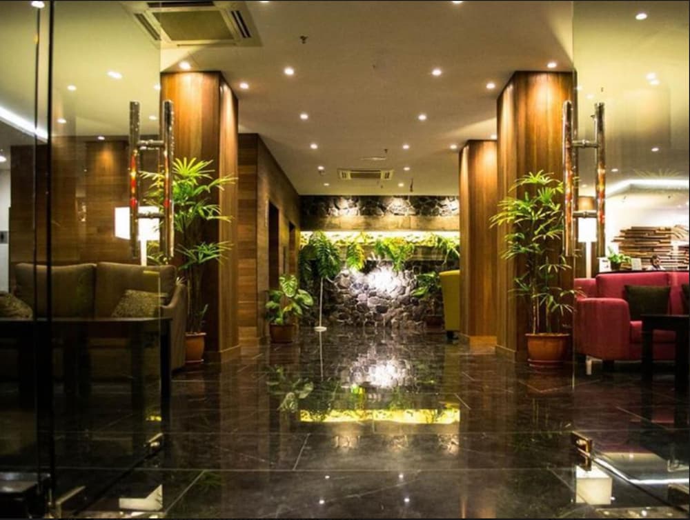 Lazenda Hotel 4/38