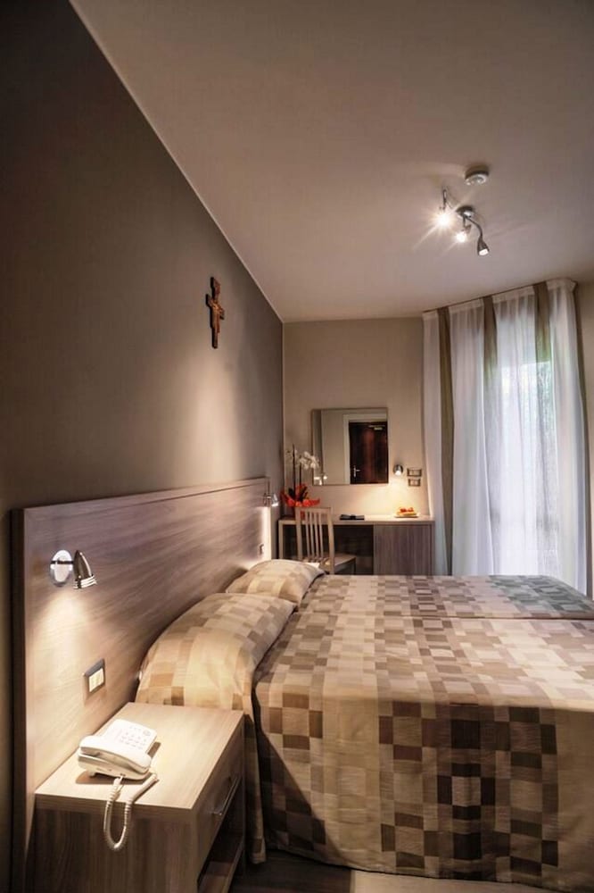 Domus Pacis Assisi 23/75