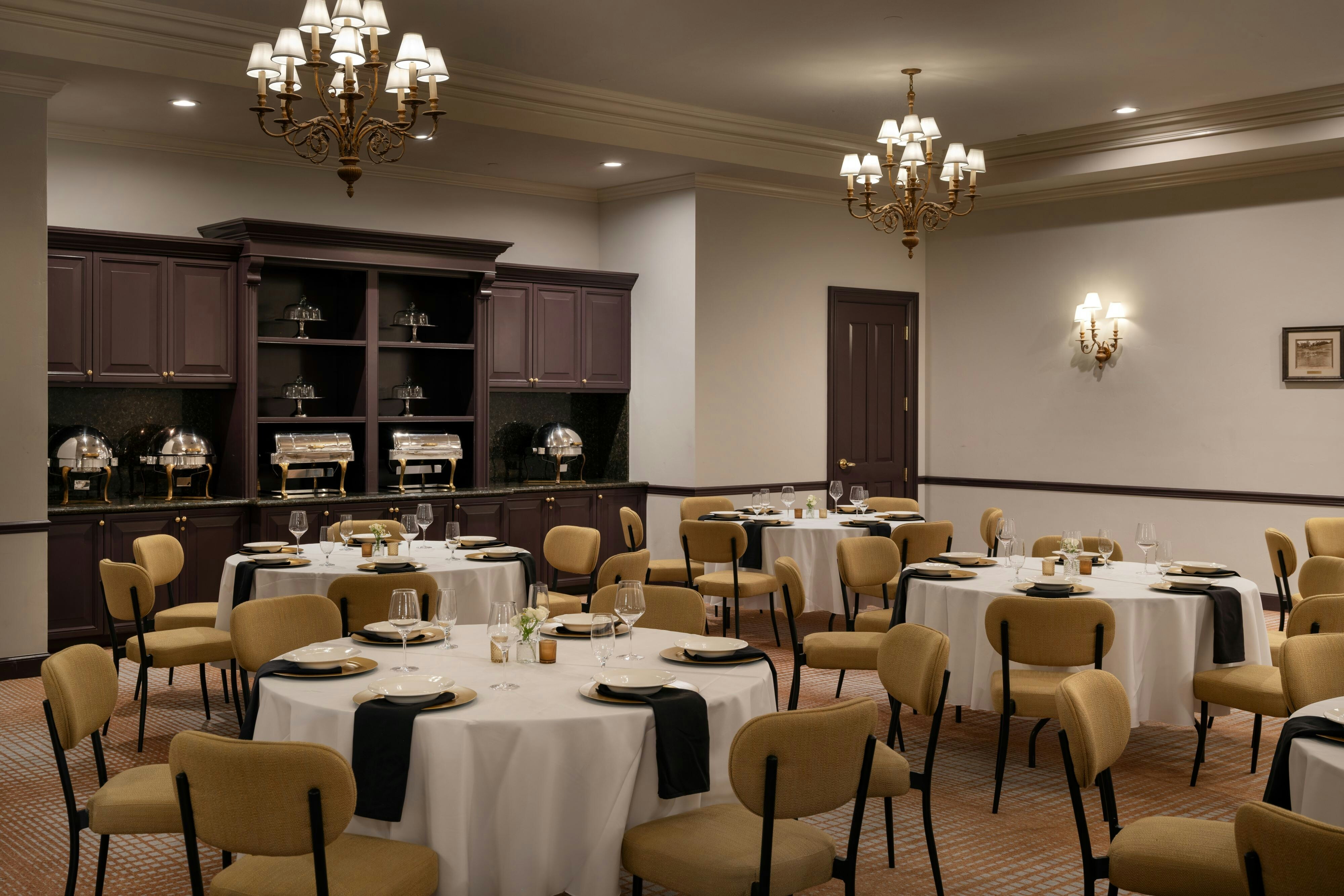 Carlton Hotel 41/60