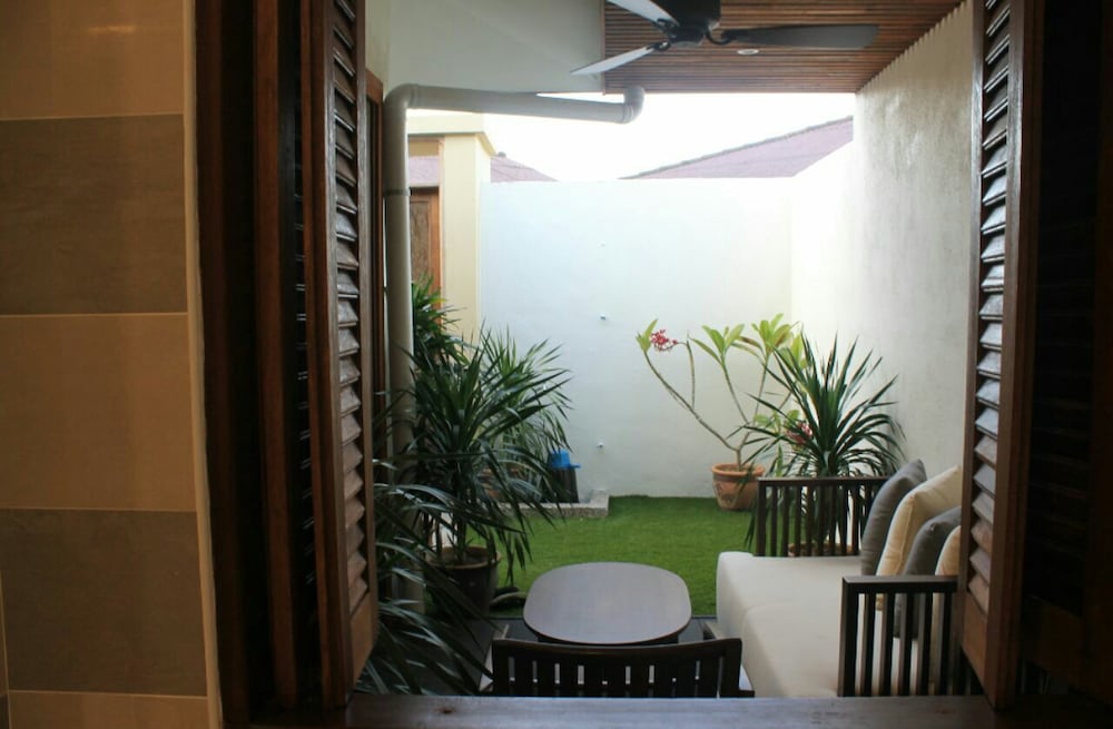 Sandy Garden Resort 28/40
