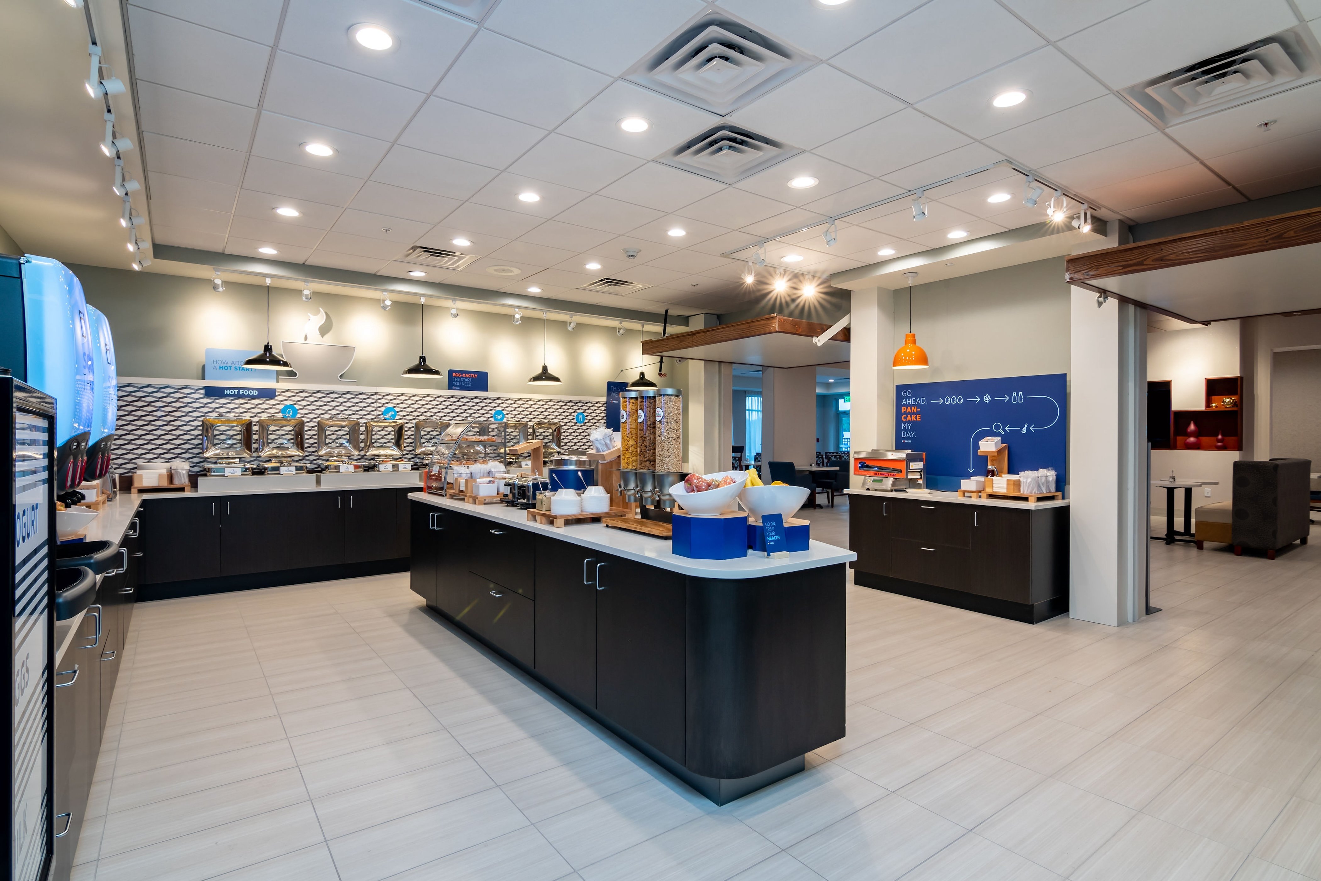 Holiday Inn Express Suites Orlando Lk Buena Vista Area 6/60