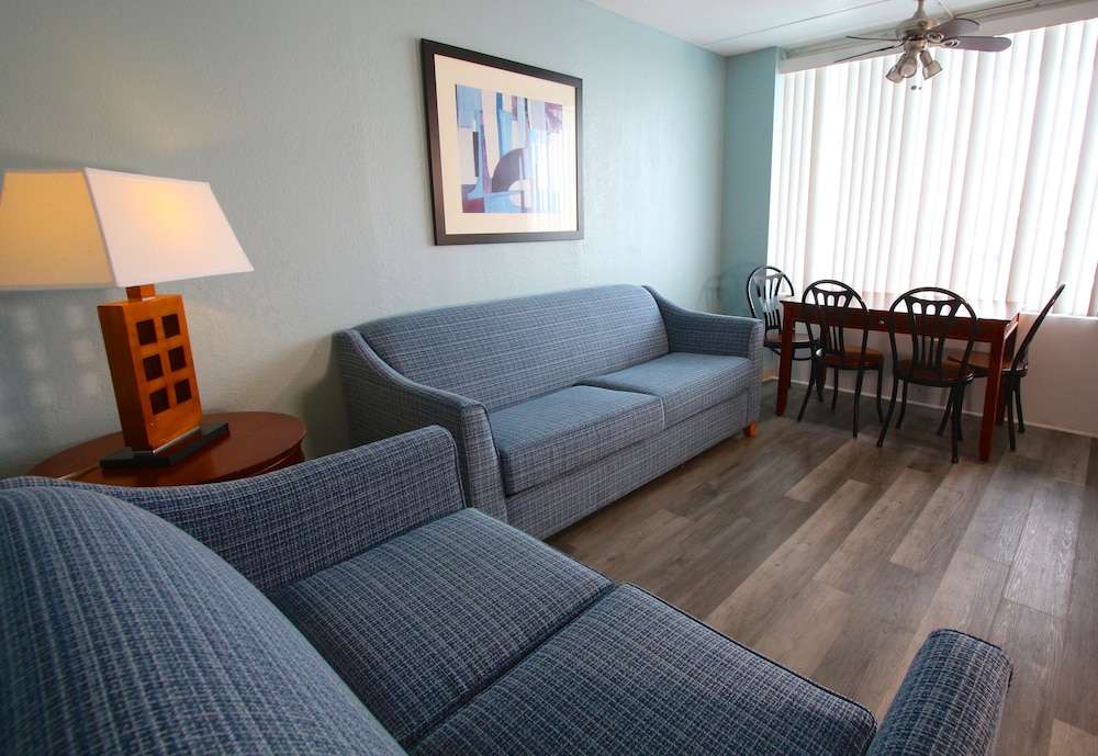 Crusader Oceanfront Resort and Restaurant 27/41