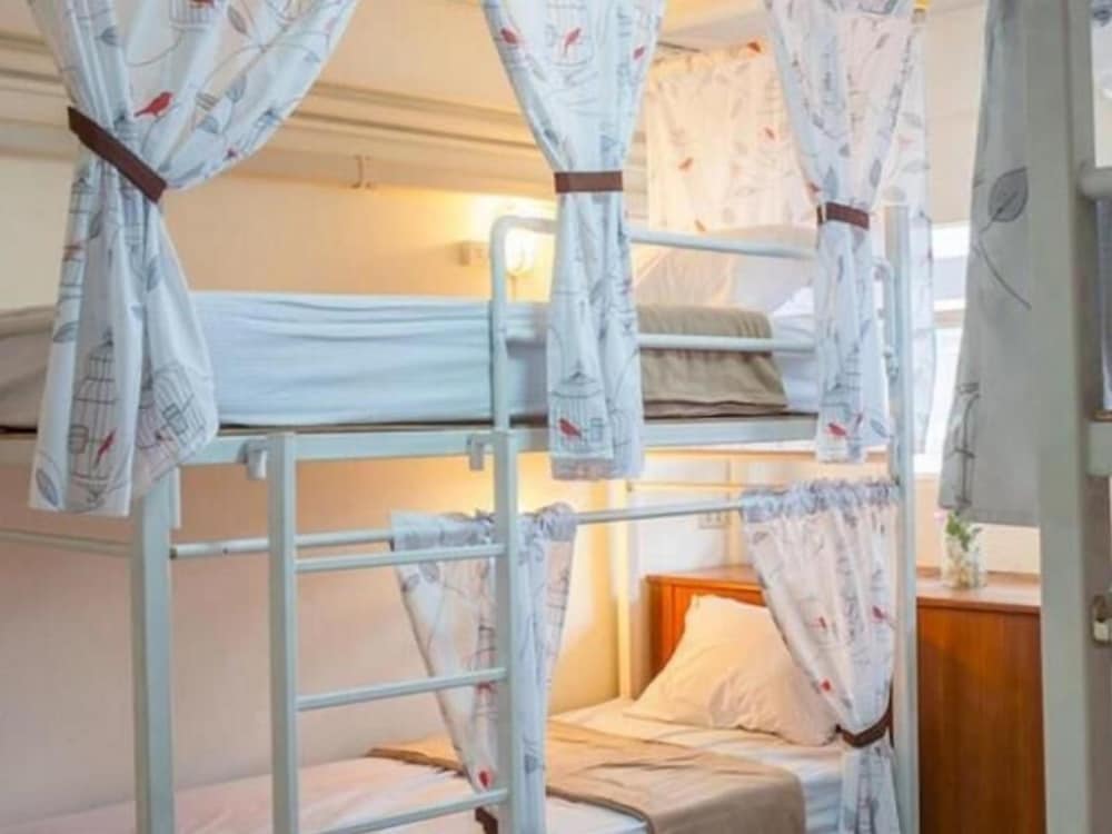 Kamin Bird Hostel 19/24