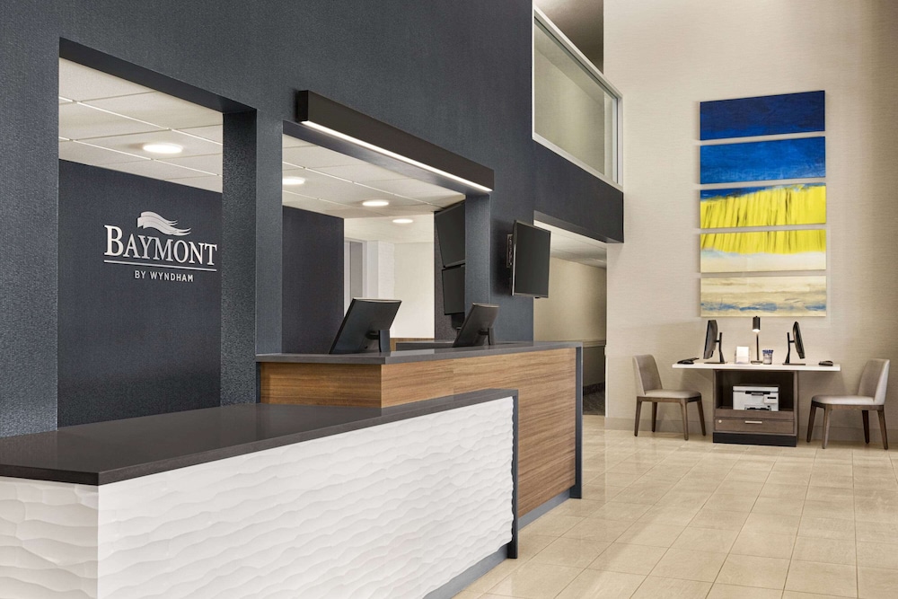 Baymont By Wyndham Owatonna 4/59