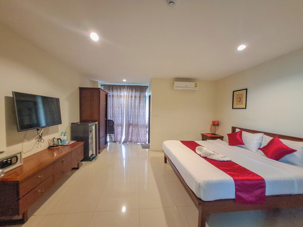 The Cliff Pattaya By Dede 21/100