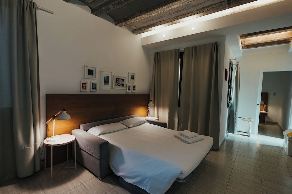 Rambla Bacardi Apartments 17/50