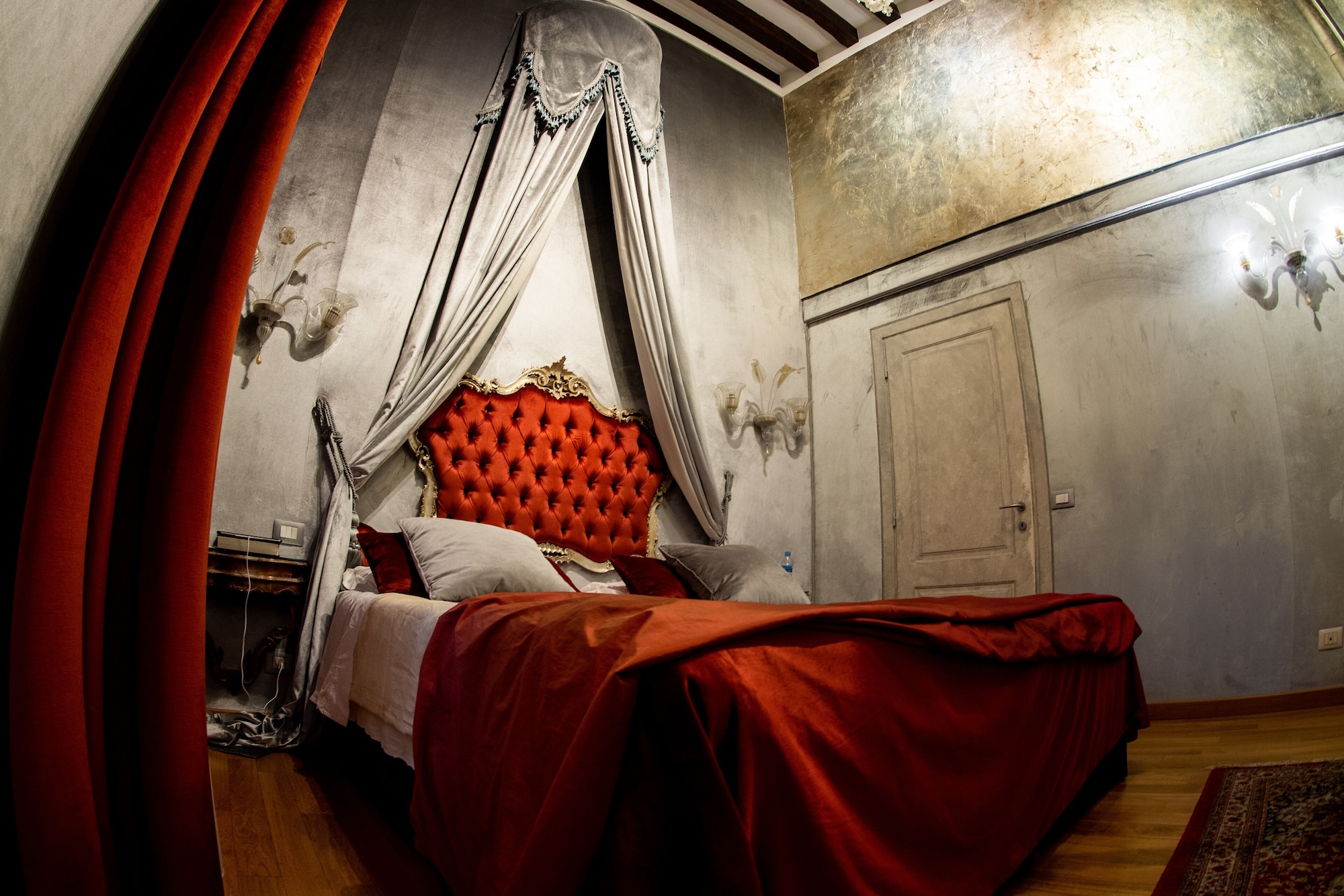 Classic, King Bed, Ca Dell Arte Hotel 3/10