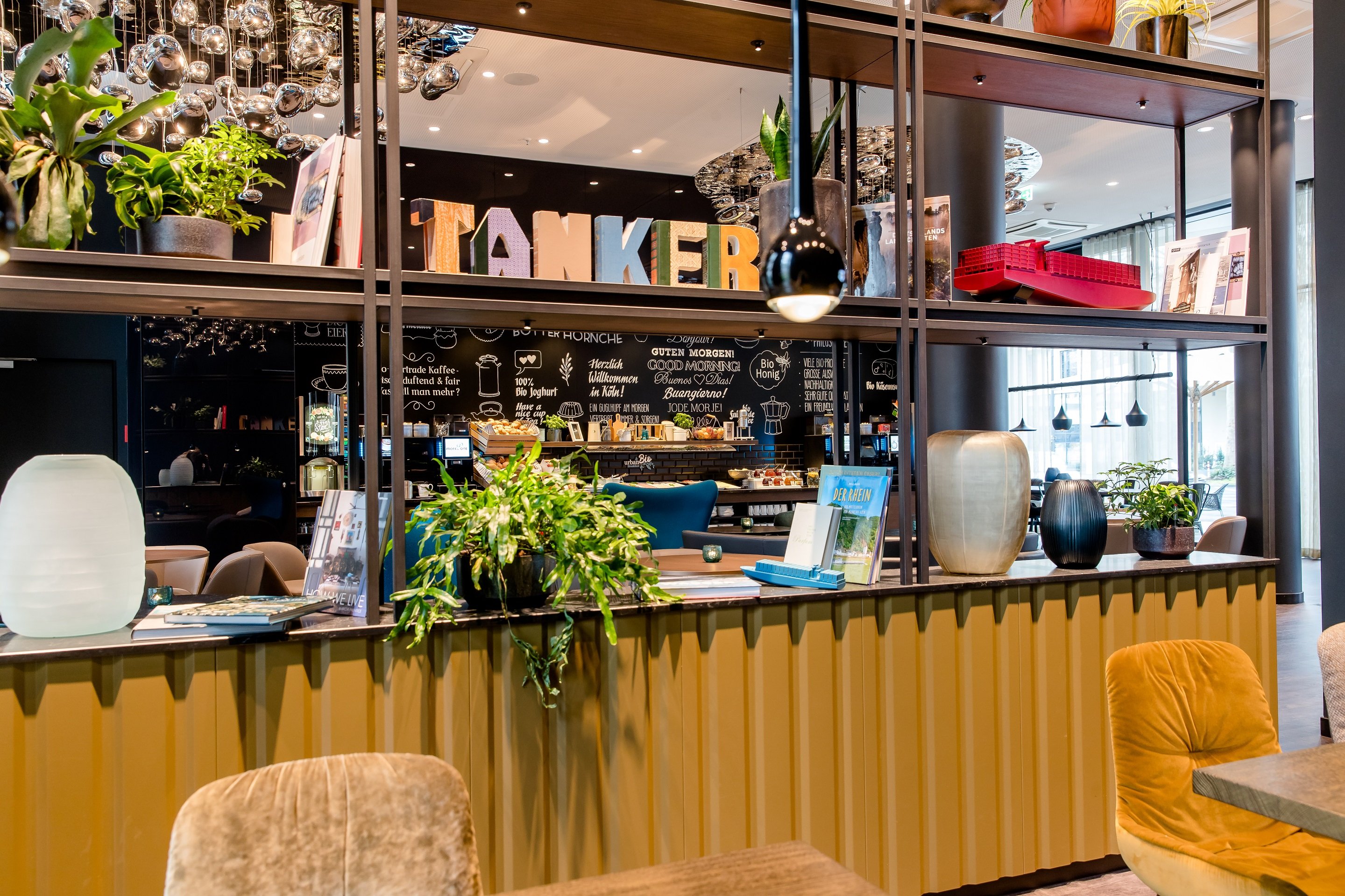 Motel One Köln-Altstadt 42/46