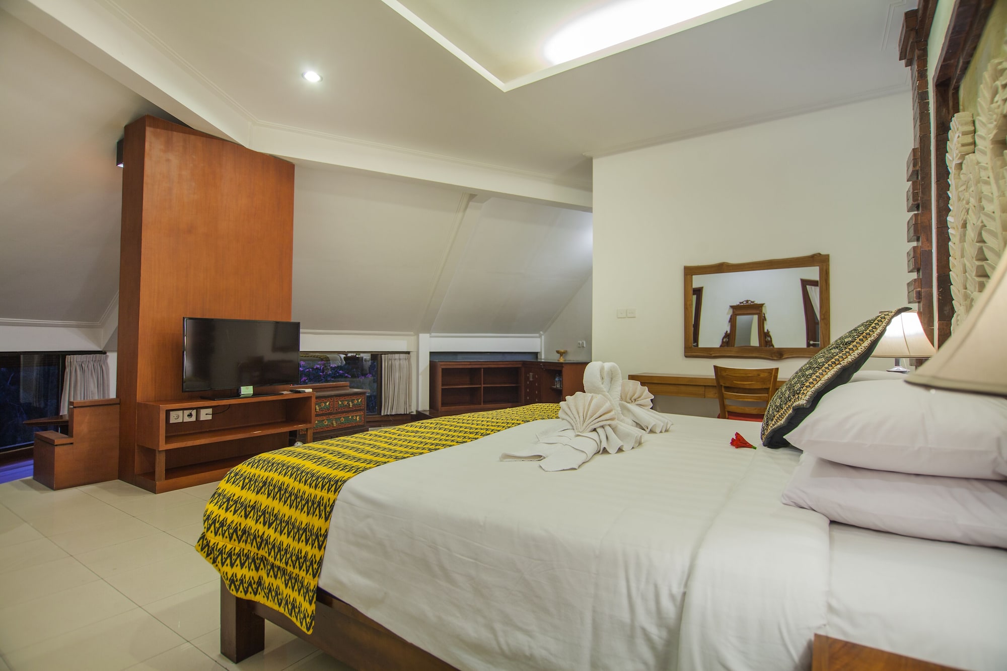 Presidential, Solo, Suite, 2 Double Beds