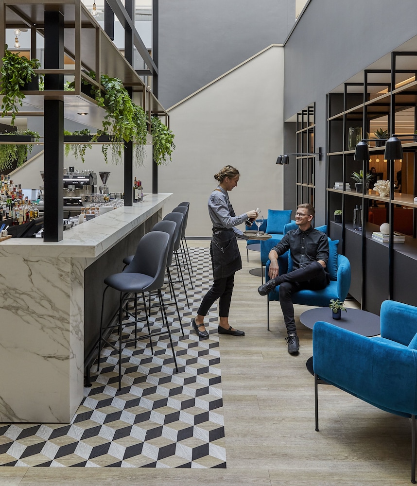 Crowne Plaza Hamburg - City Alster 49/82