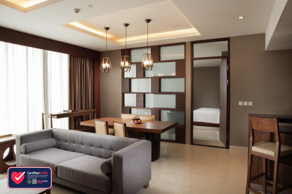 The Luxton Cirebon Hotel Convention 39/63