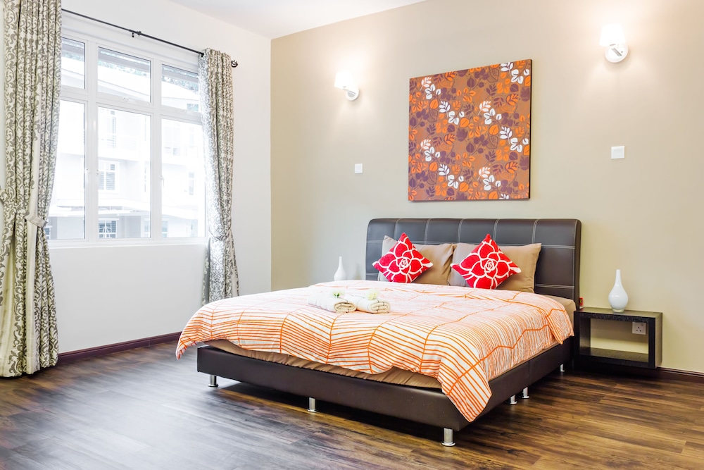Shamrock Beach Villas 12 6/40