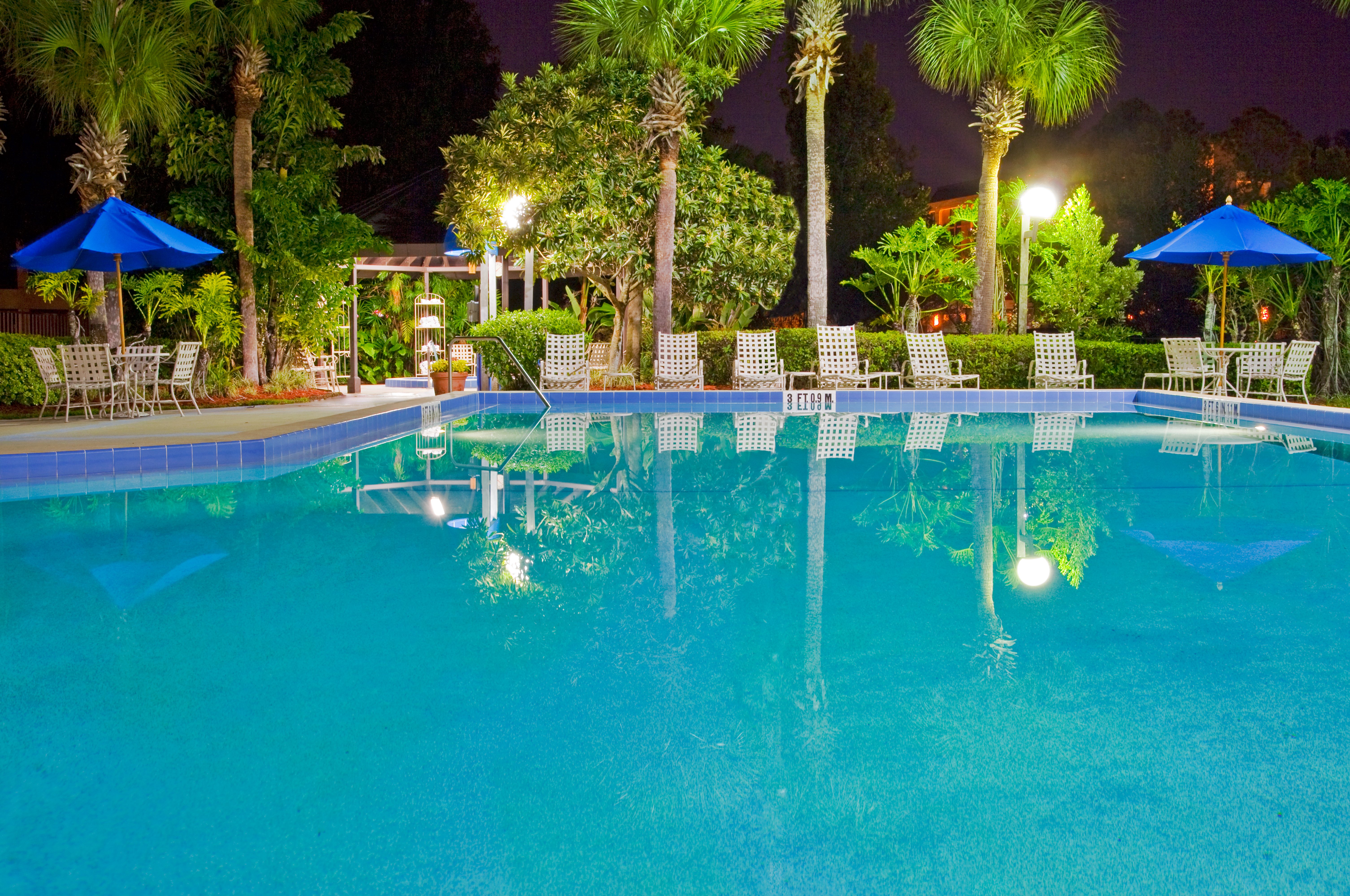 Holiday Inn Orlando International Airport 33/72