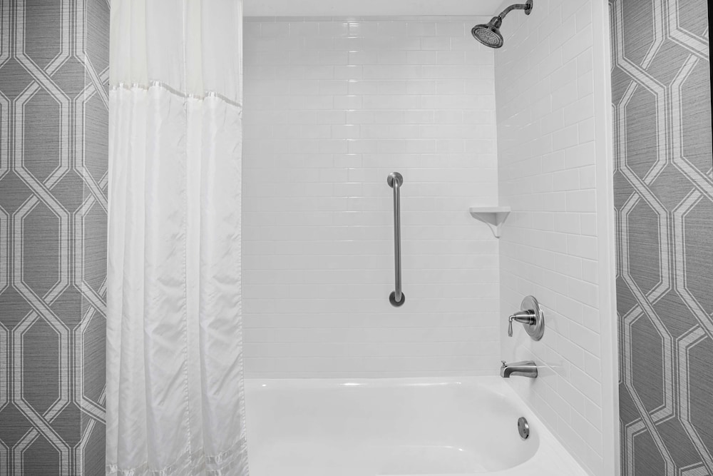 Homewood Suites by Hilton Orland Park 17/39