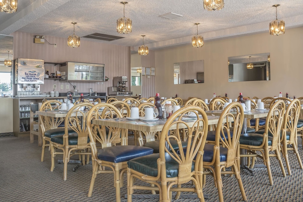 Rodeway Inn Fallsview Niagara Falls 25/31