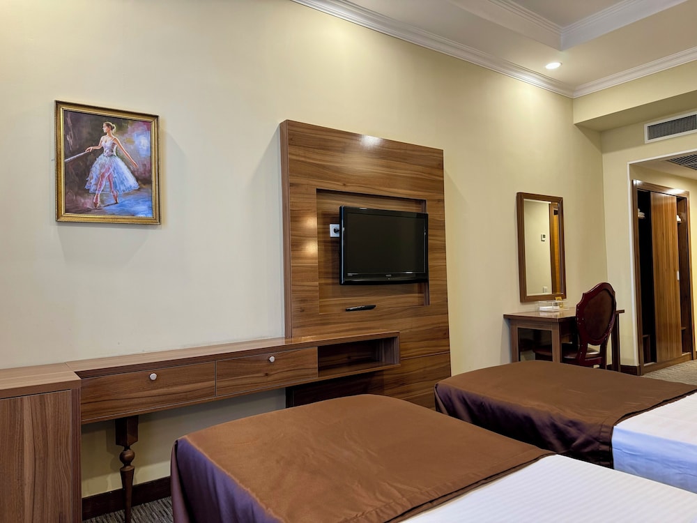 Grand Eurasia Hotel 41/50