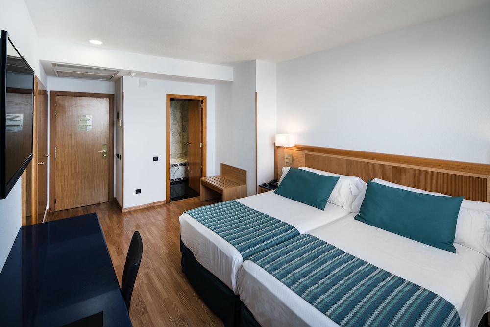 ROOM, DOUBLE BED, BALCONY