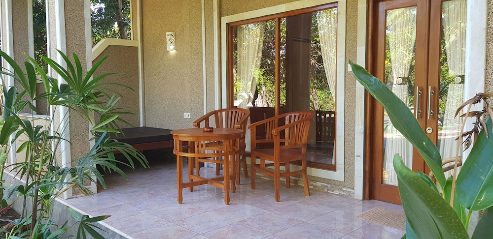 Mango Tree Inn 25/47