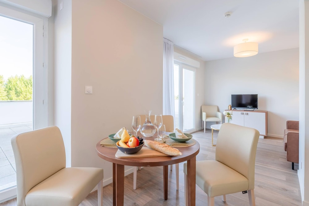 Quality Aparthotel Grenoble Sud 20/32