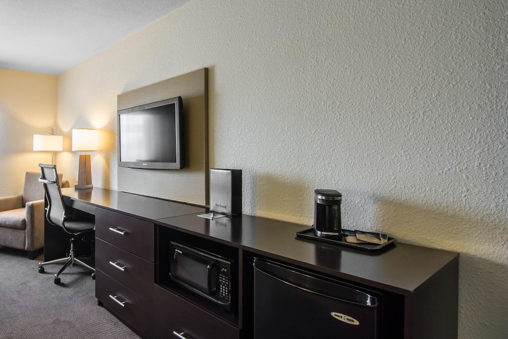 Sleep Inn Regina East 45/50