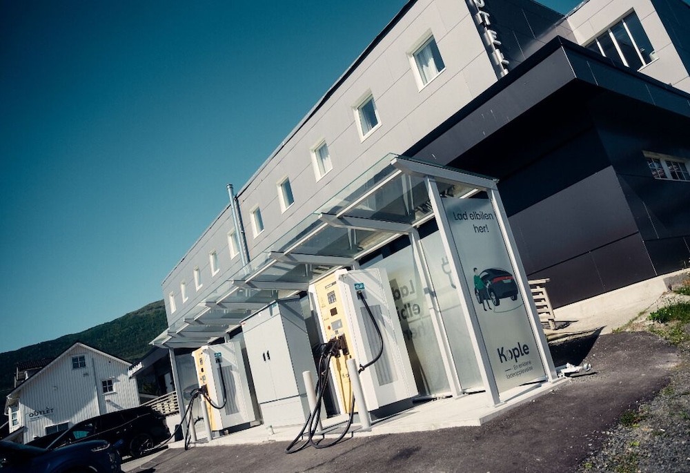 Bjerkvik Hotell 4/32