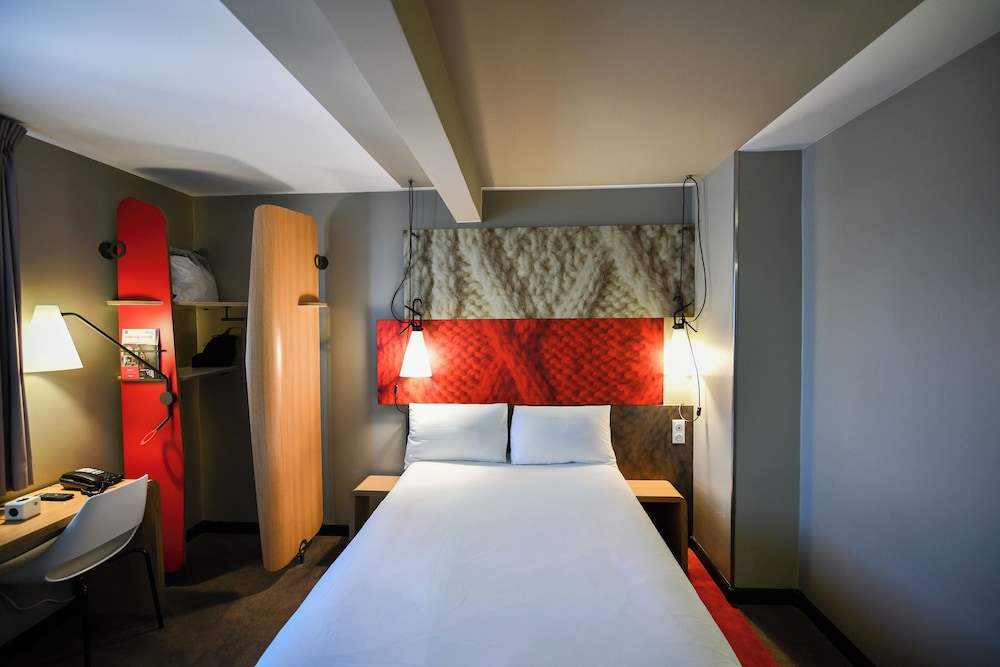 STANDARD, DOUBLE BED