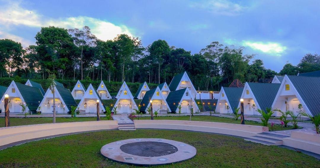 D'Kaliurang Resort & Convention 23/28