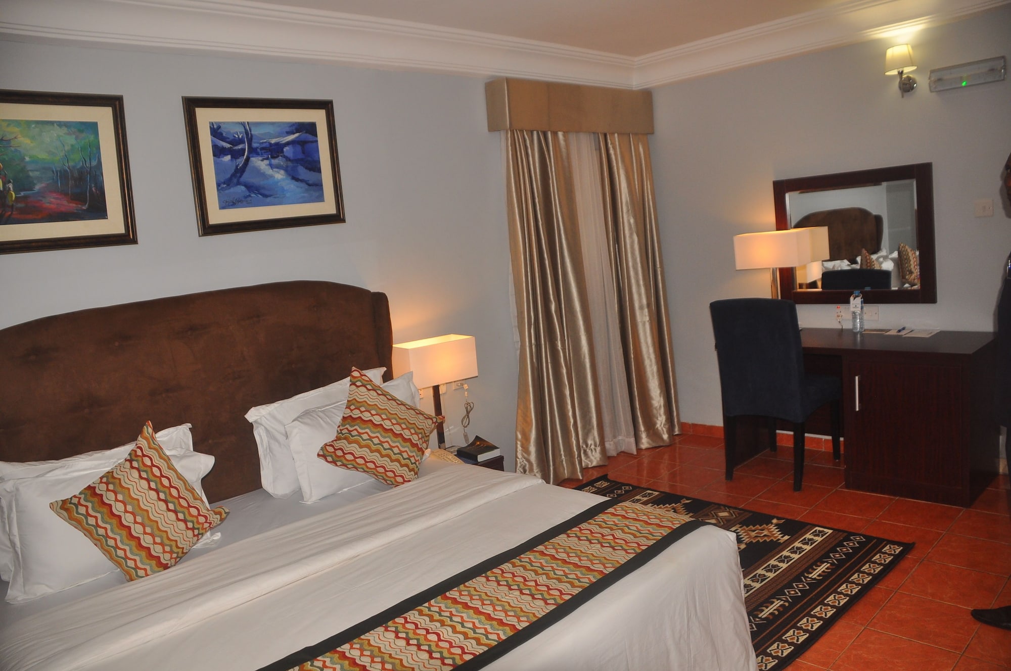 1 BEDROOM, EXECUTIVE, APARTMENT, CITY VIEW, ACCESSIBLE