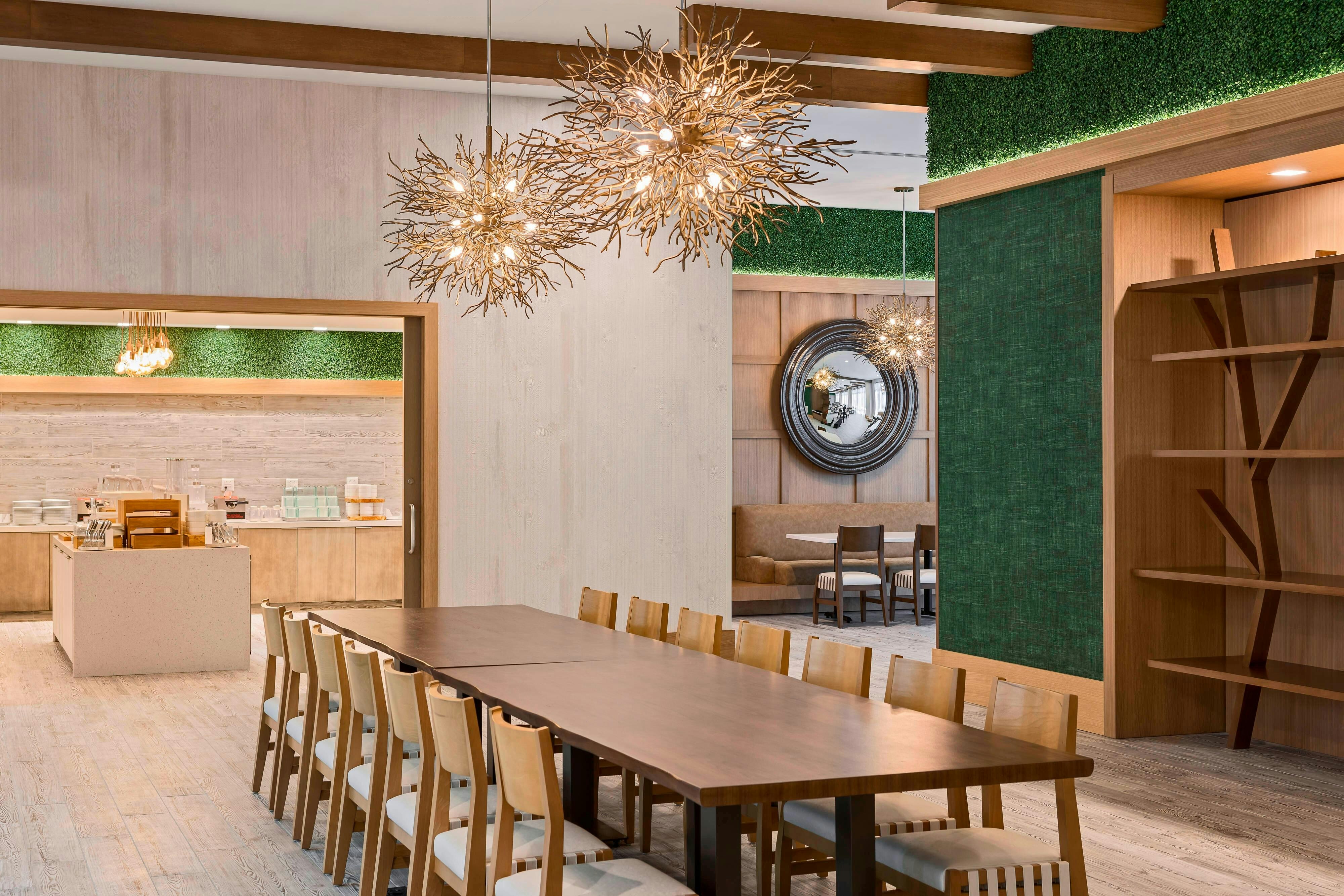 Springhill Suites By Marriott Downtown Greenville 45/63