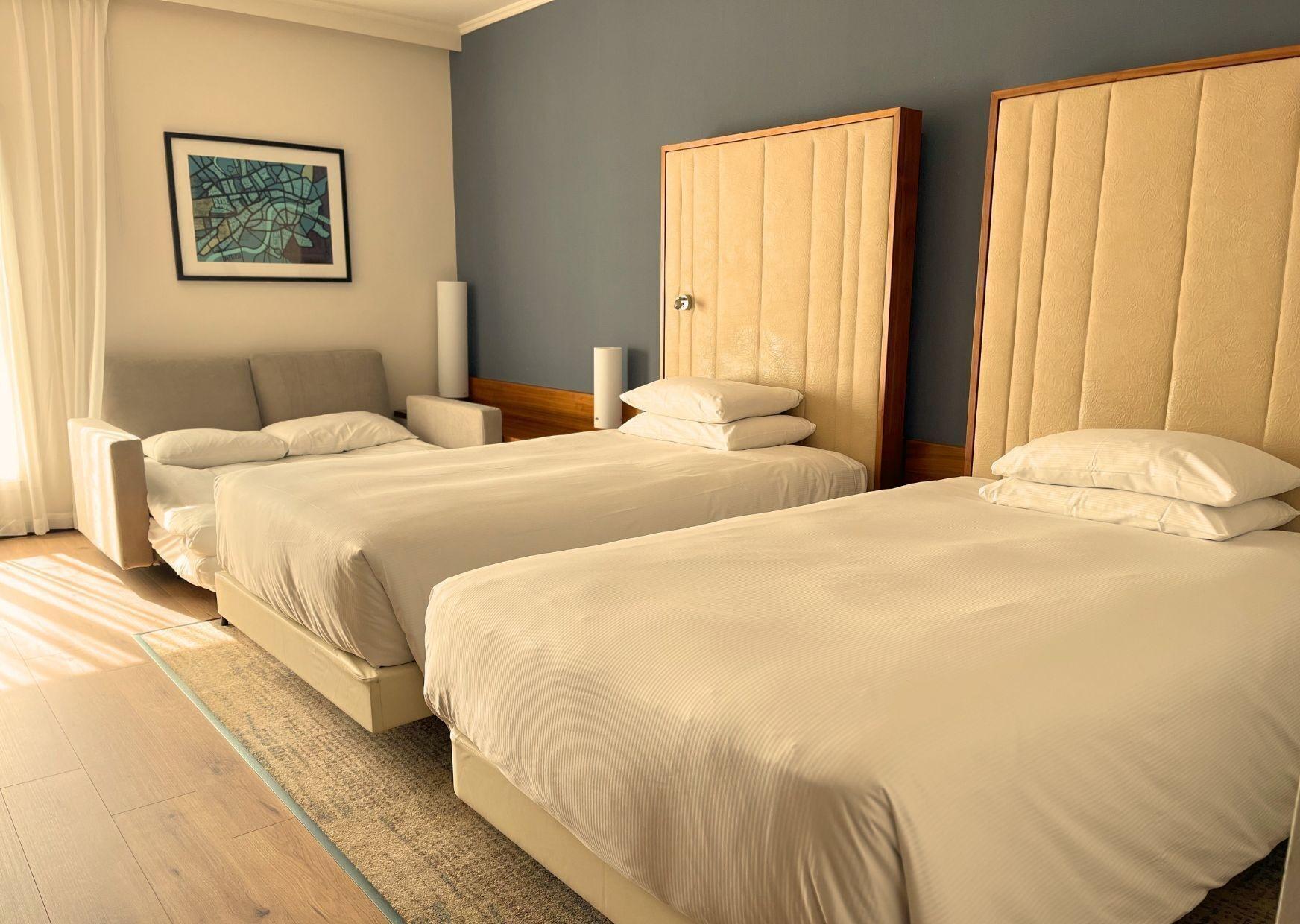 Family, Multiple Beds
