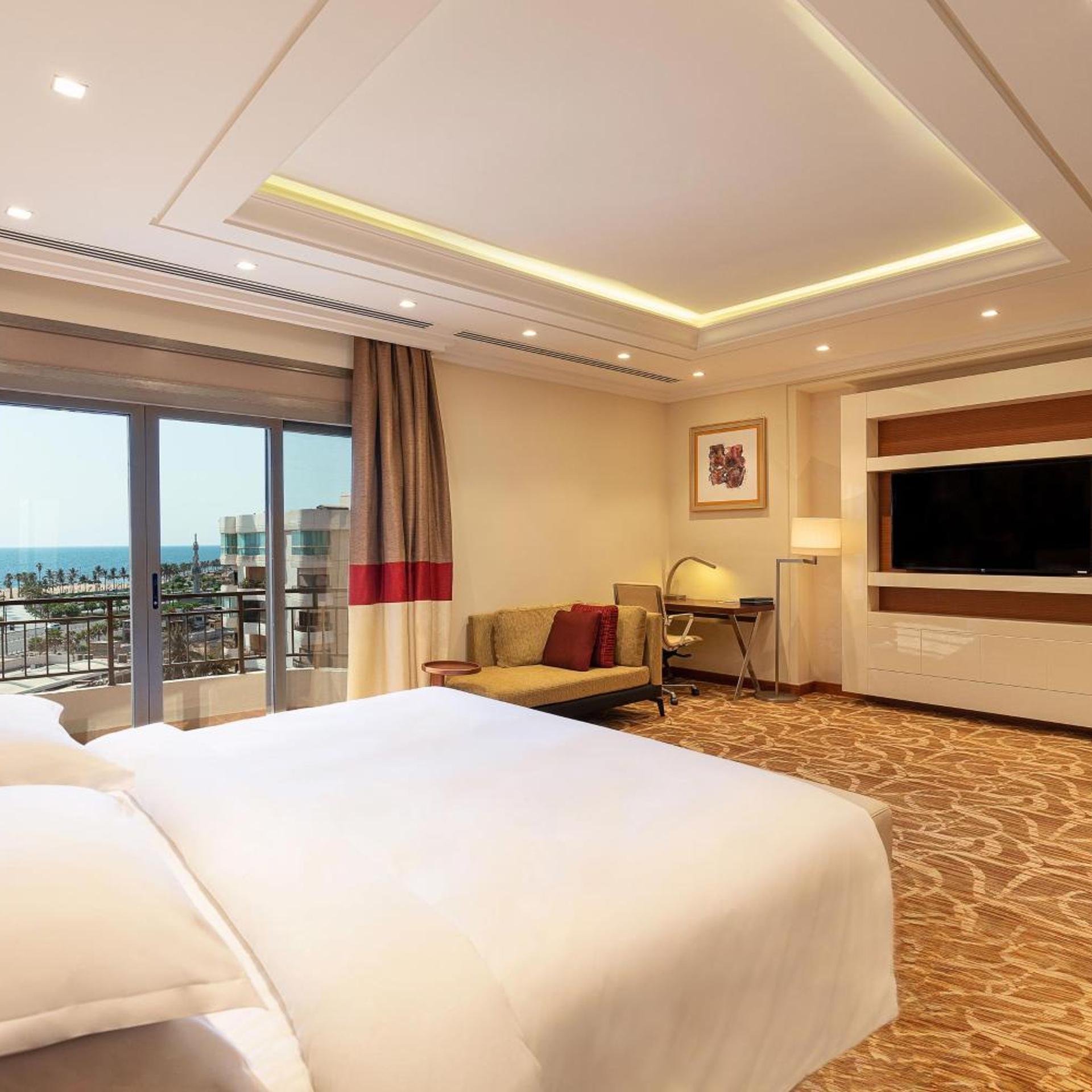 4 Bedrooms, Apartment, Sea View, Balcony, Large