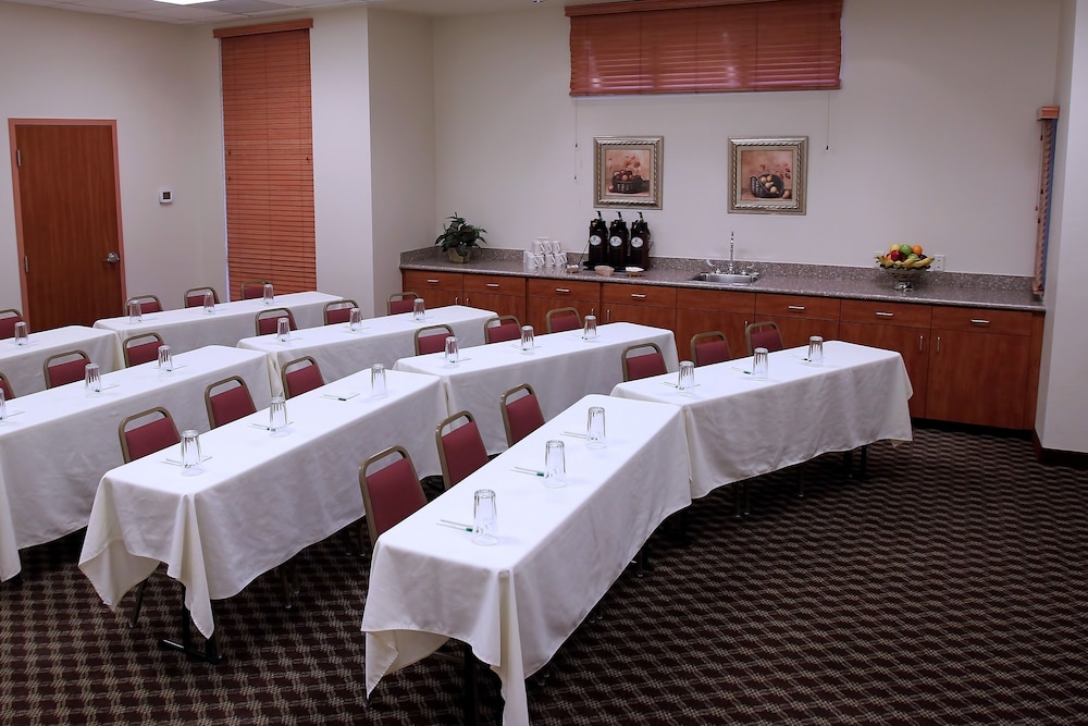 Garden Place Suites 53/61