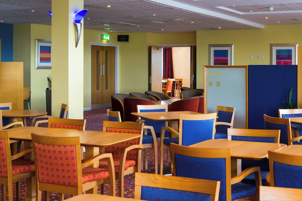 HOLIDAY INN EXPRESS BRADFORD CITY CENTRE 29/45